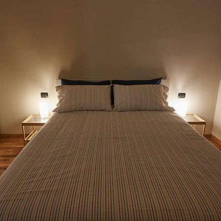 Famagosta 10 Apartment Милано Екстериор снимка
